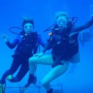 Meet your Posher, Kay